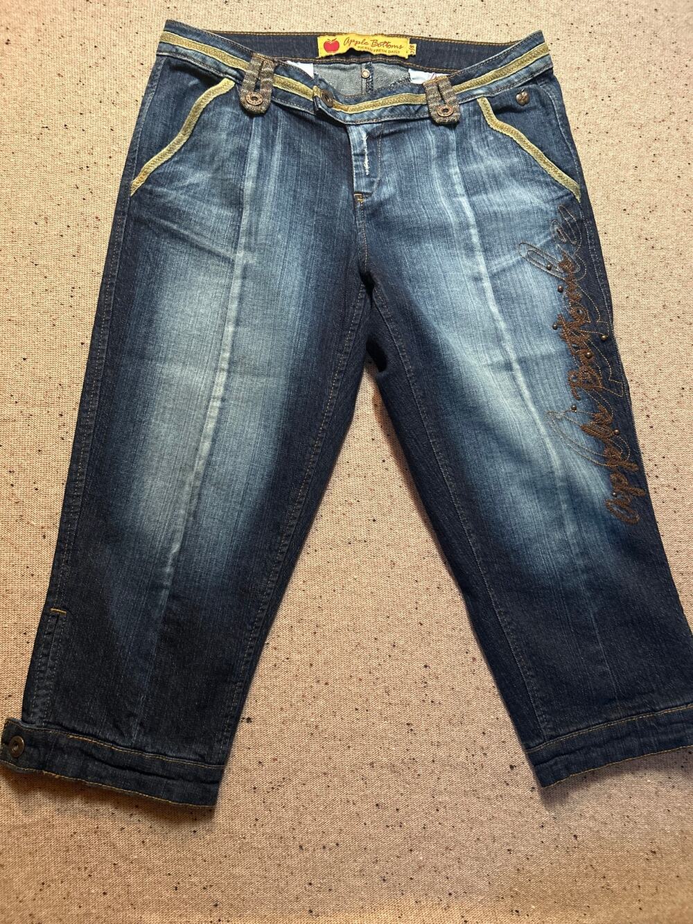 Apple Bottom Jeans Capri 7/8 VTG Y2K